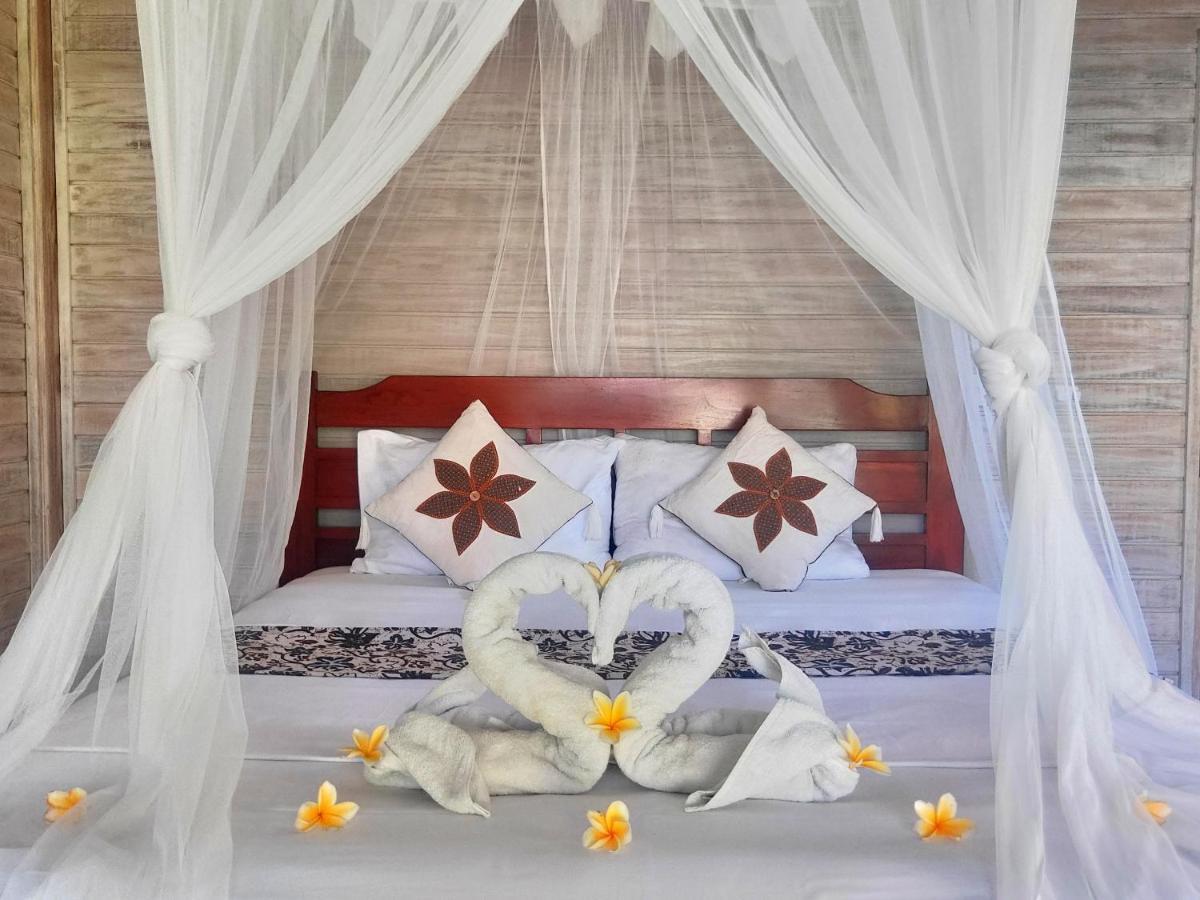 Vista Huts Lembongan Otel Dış mekan fotoğraf