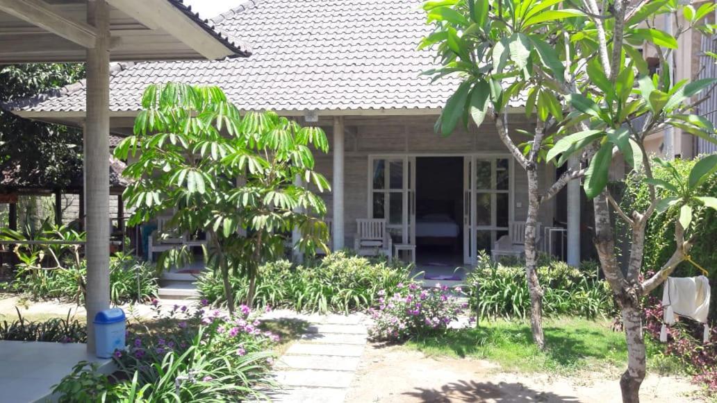 Vista Huts Lembongan Otel Dış mekan fotoğraf