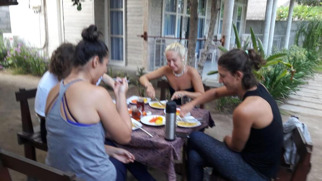 Vista Huts Lembongan Otel Dış mekan fotoğraf