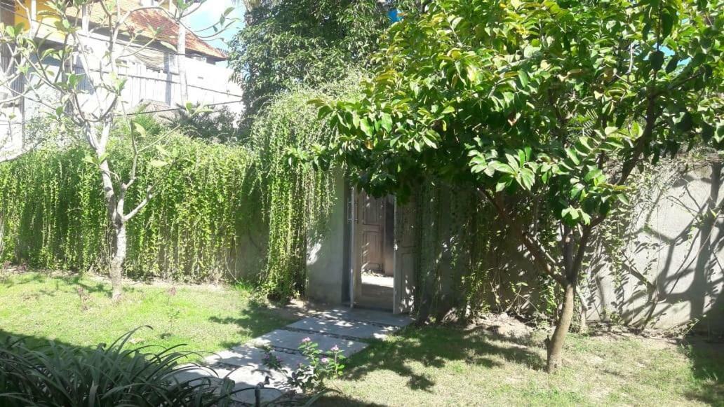 Vista Huts Lembongan Otel Dış mekan fotoğraf
